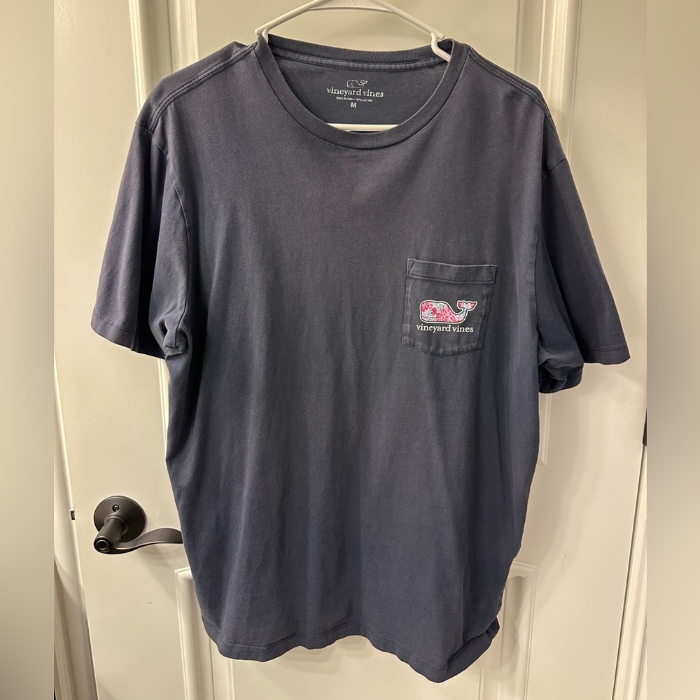 Men’s Vineyard Vines T-Shirt | Size M